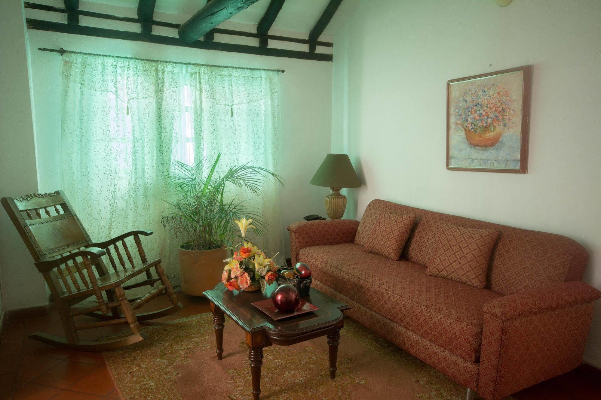 Hotel Bahia Olivo Boutique & Spa Виля Де Лейва Екстериор снимка